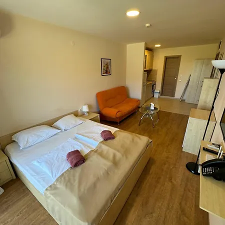 Sea View Premier Sveti Vlas Апартамент *