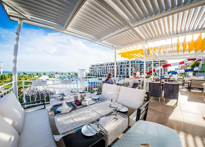 Sea View Premier Sveti Vlas Апартаменты *